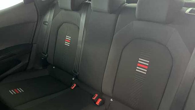 SEAT Arona 1.0 TSI (110ps) FR DSG SUV